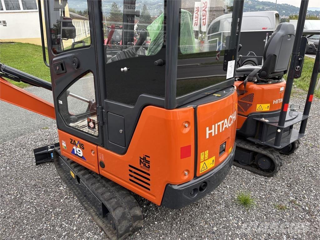 Hitachi ZX19-6 Bagri goseničarji