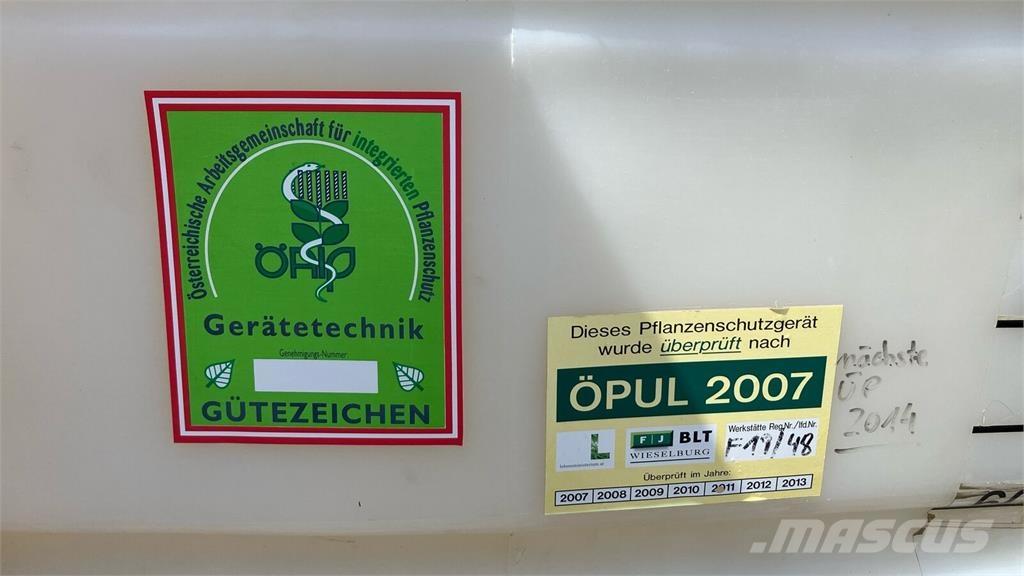 Holder IS 1000 Vlečne škropilnice