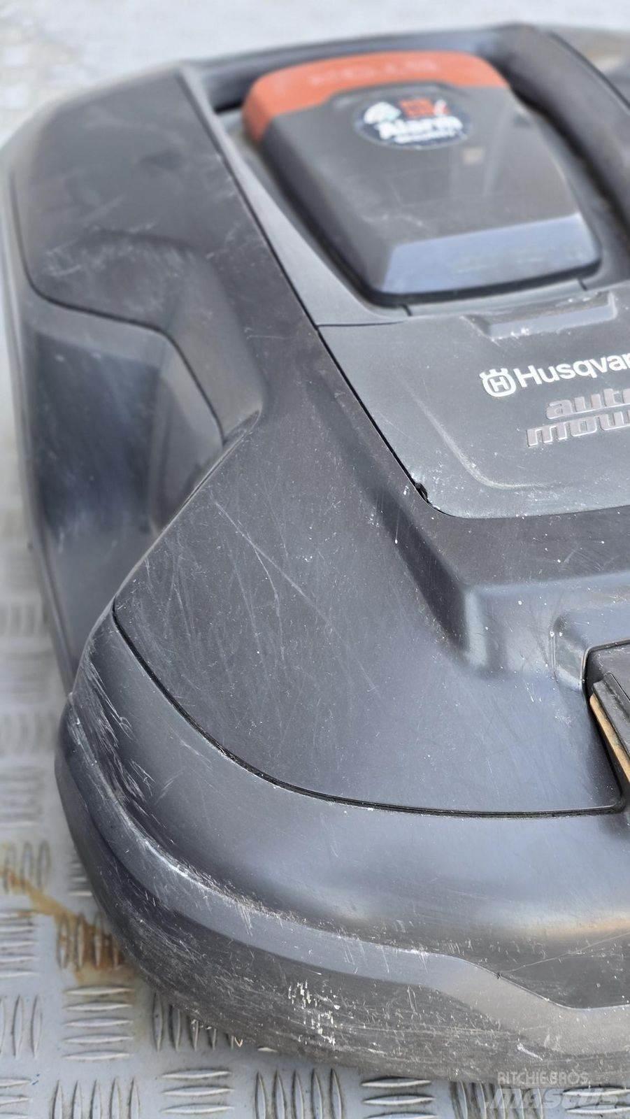 Husqvarna AM310 Druga komunalna oprema