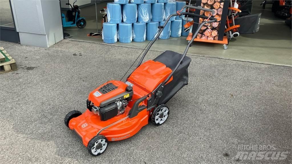 Husqvarna LC 253S Vrtni traktor kosilnice