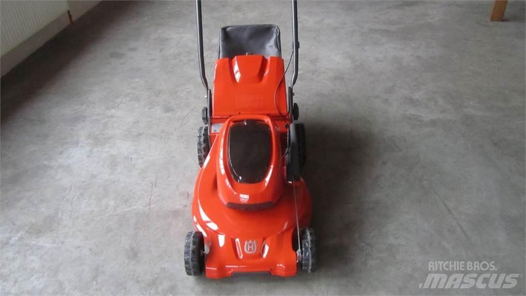 Husqvarna LC 347iVX Vrtni traktor kosilnice