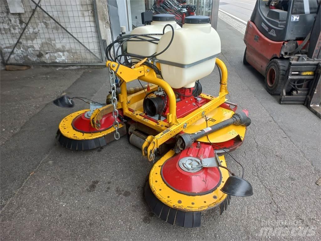  Ilmer SMG 250 Ostala vinogradniška oprema