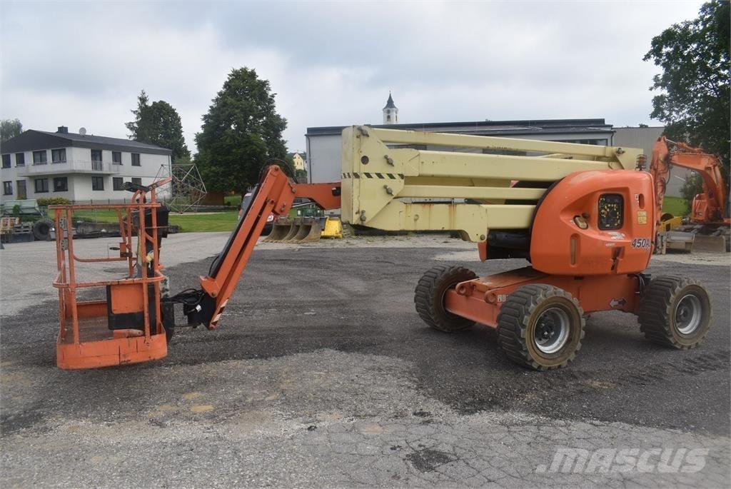 JLG 450AJ Zglobne dvižne ploščadi