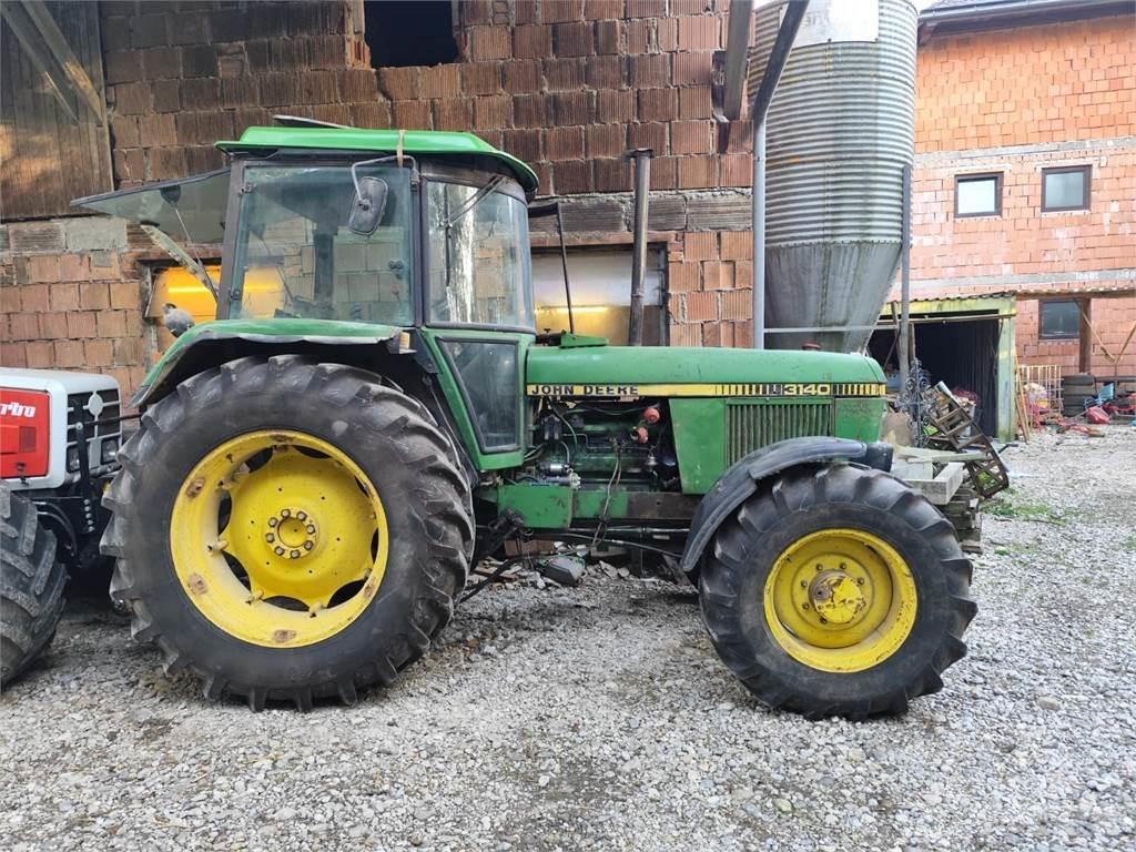 John Deere 3140 Traktorji