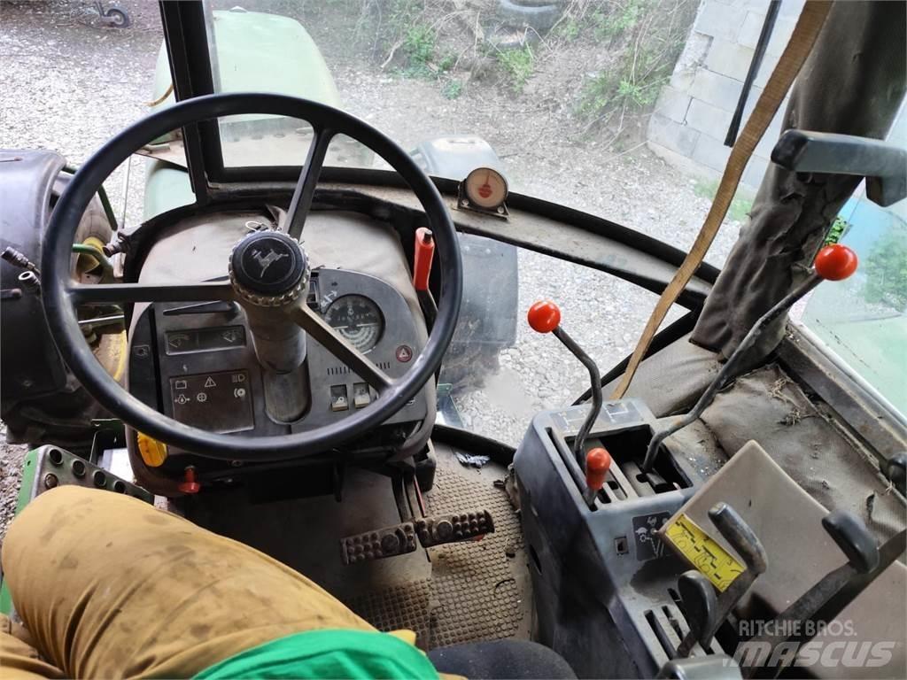 John Deere 3140 Traktorji