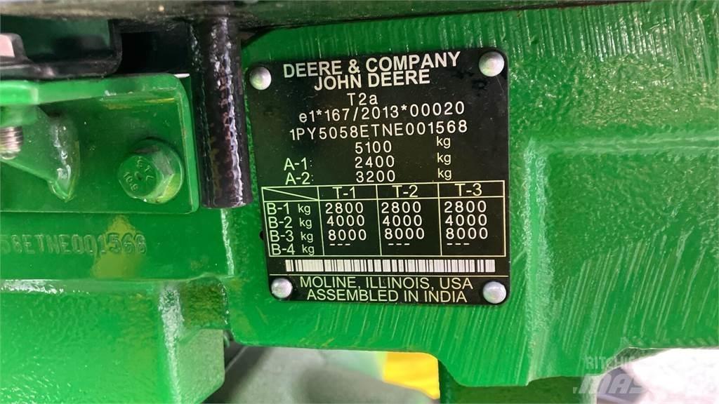 John Deere 5058E Traktorji