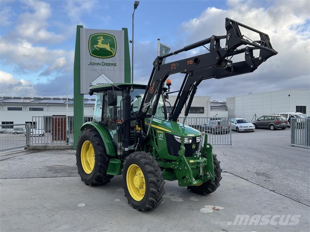 John Deere 5075E Traktorji