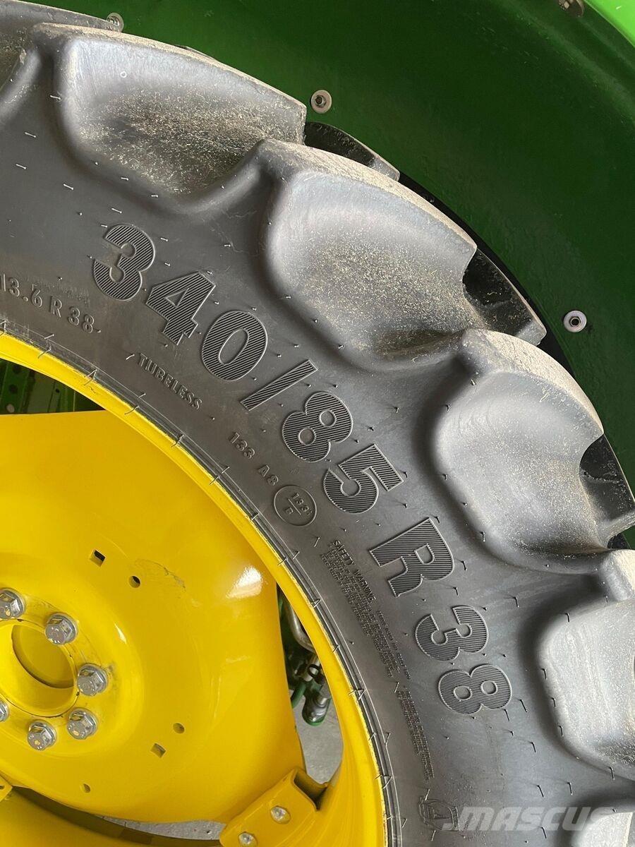 John Deere 5100M Traktorji