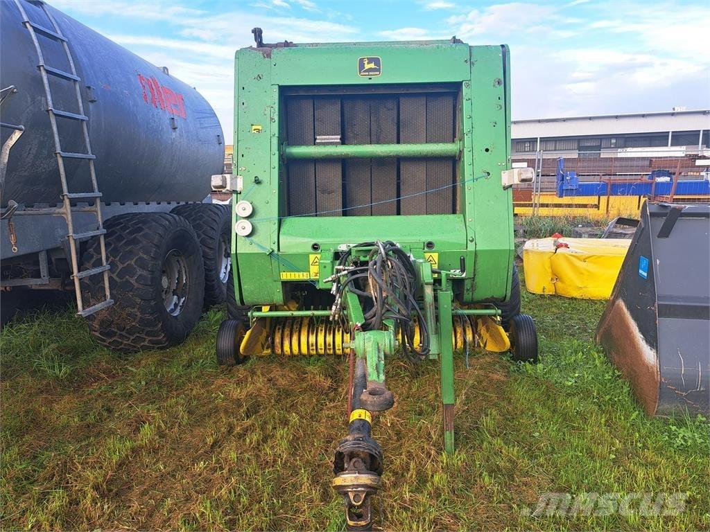 John Deere 570 Balirke (okrogle bale)