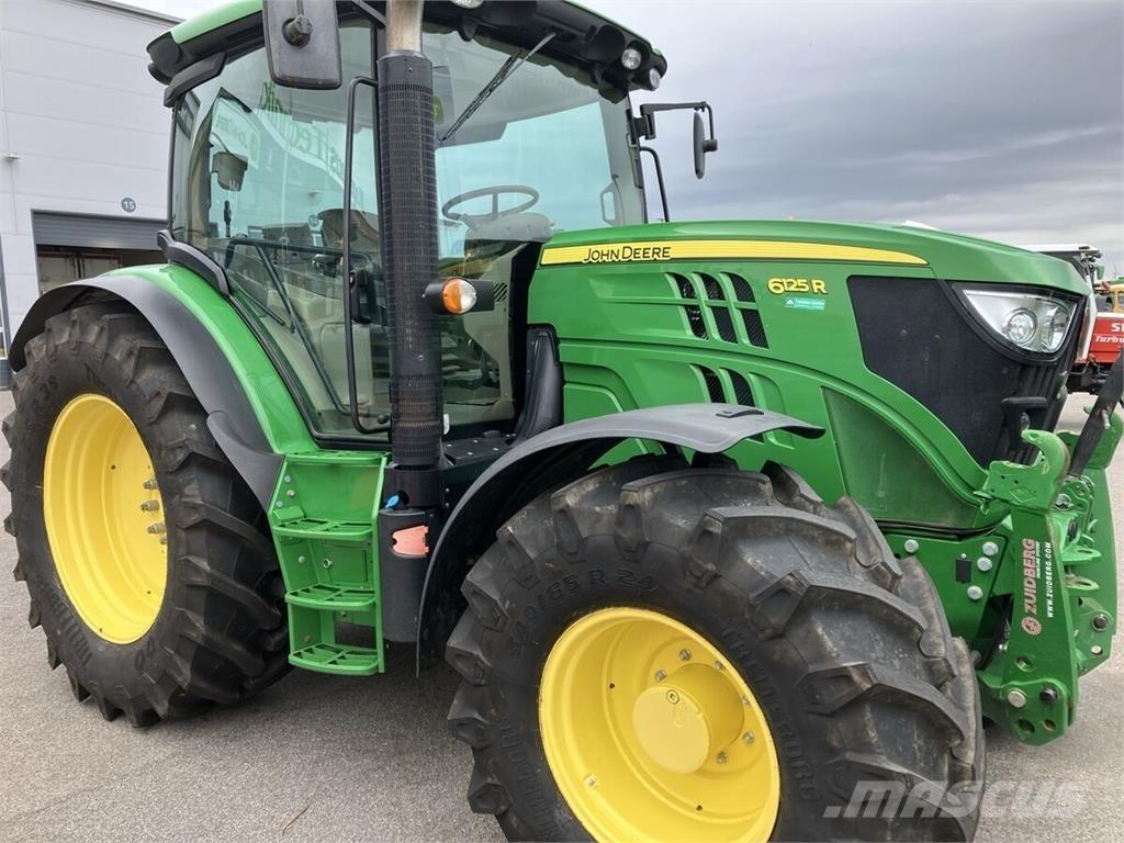 John Deere 6125R Traktorji