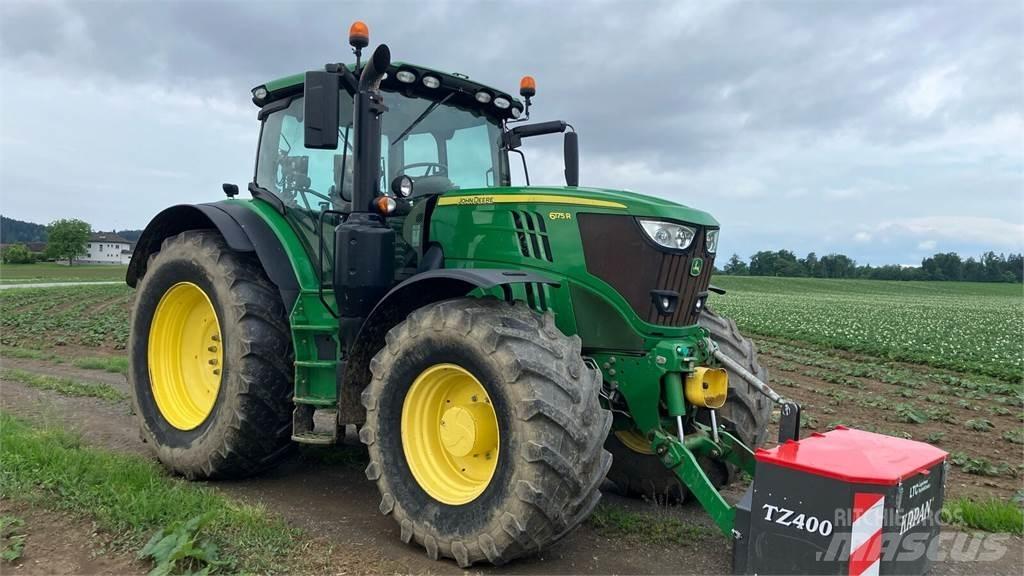 John Deere 6175R Traktorji