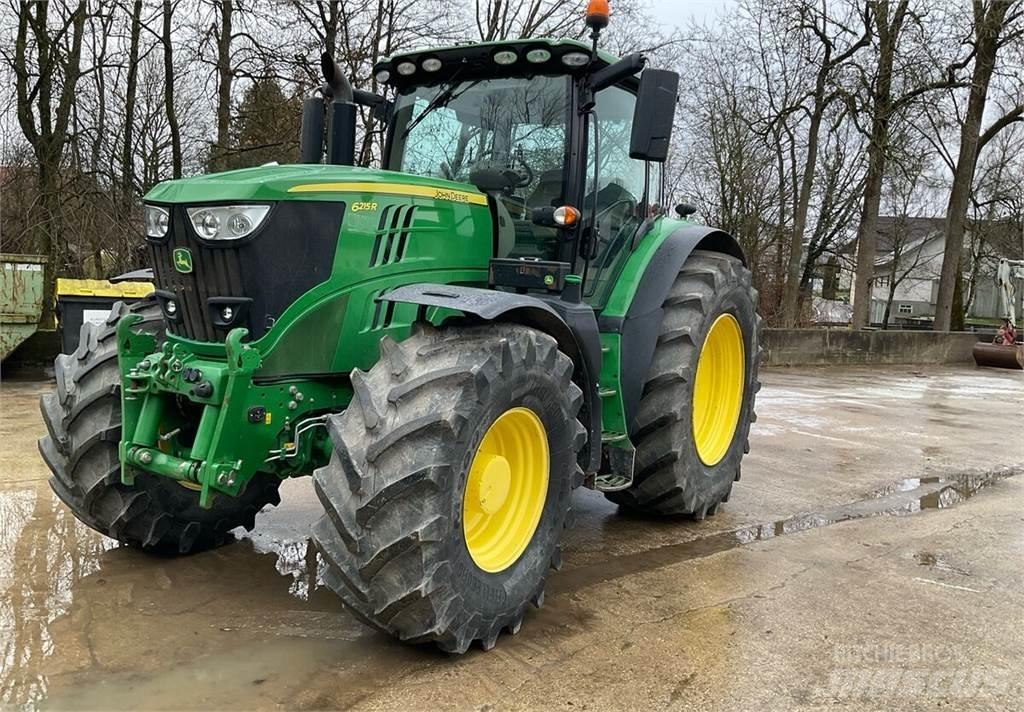 John Deere 6215R Traktorji