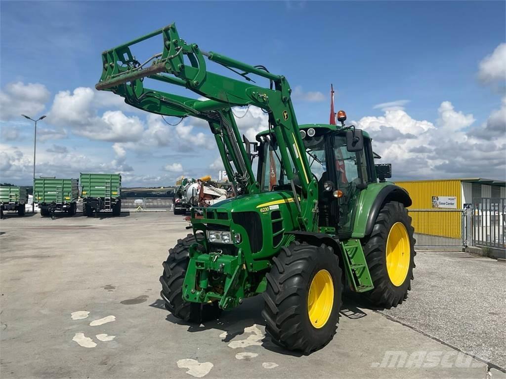 John Deere 6230 Traktorji