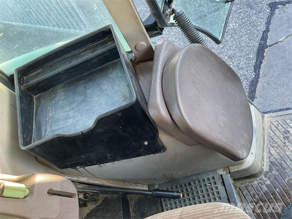 John Deere 6420 SE Traktorji