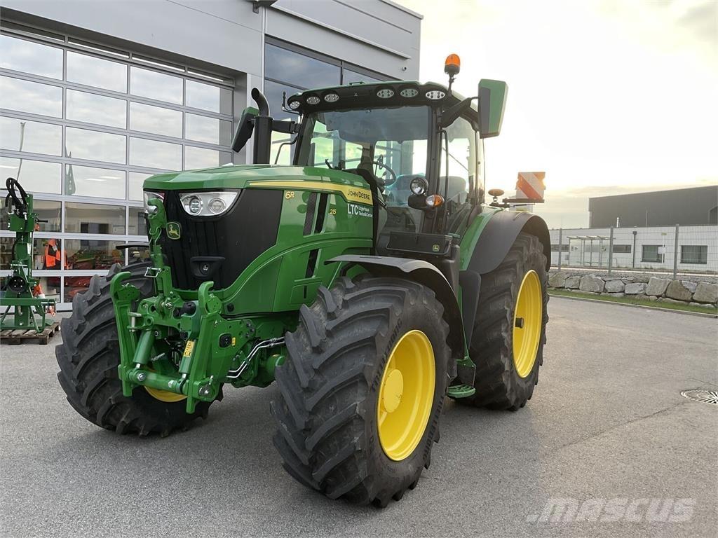 John Deere 6R 215 Traktorji