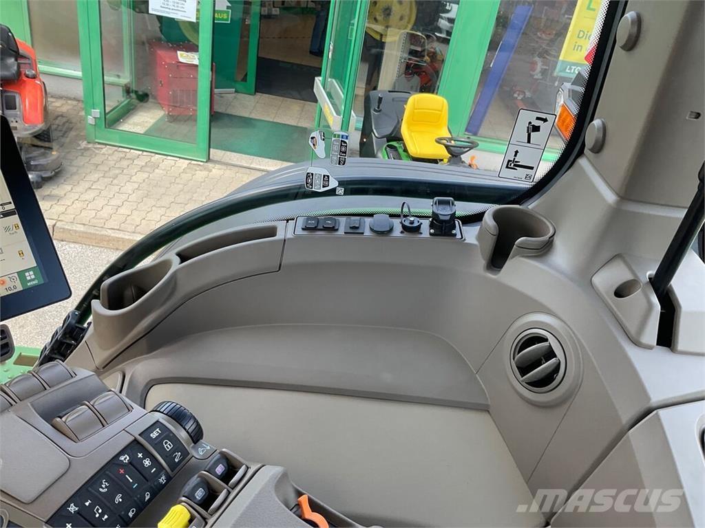 John Deere 8R340 Traktorji