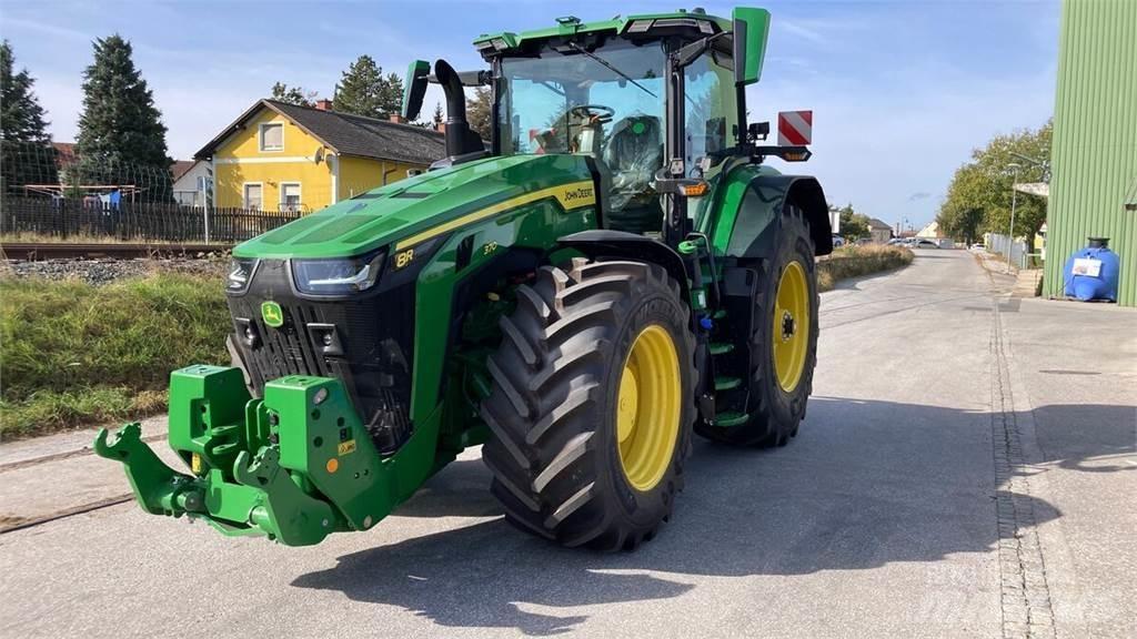 John Deere 8R370 Traktorji