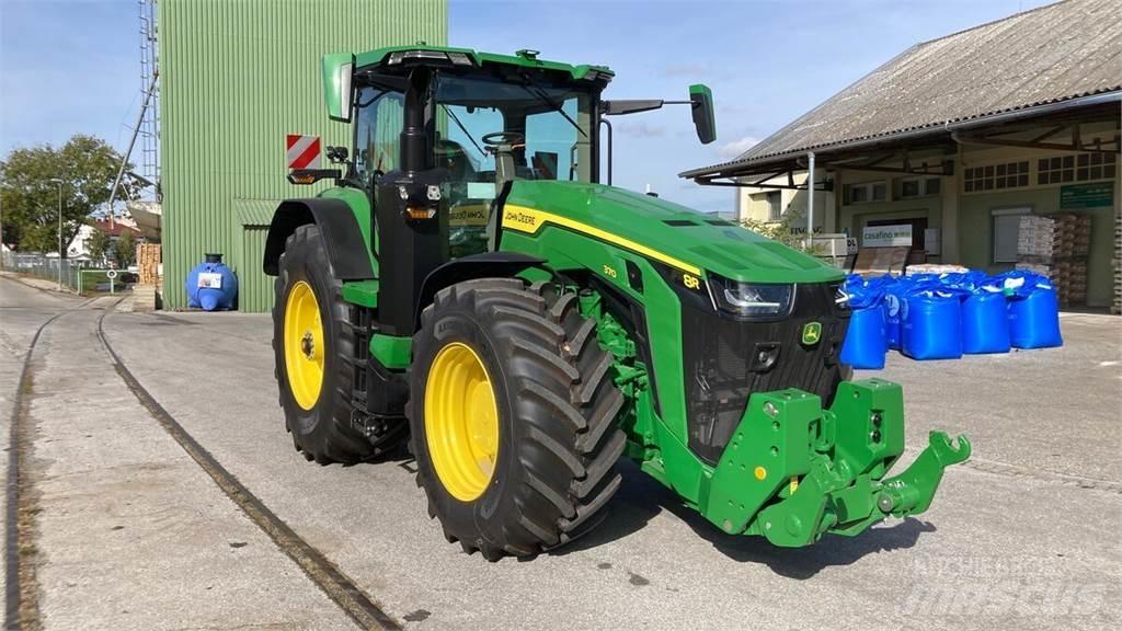 John Deere 8R370 Traktorji