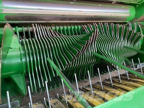 John Deere 960 Balirke (okrogle bale)
