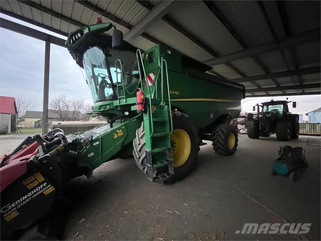 John Deere S670i Kombajni