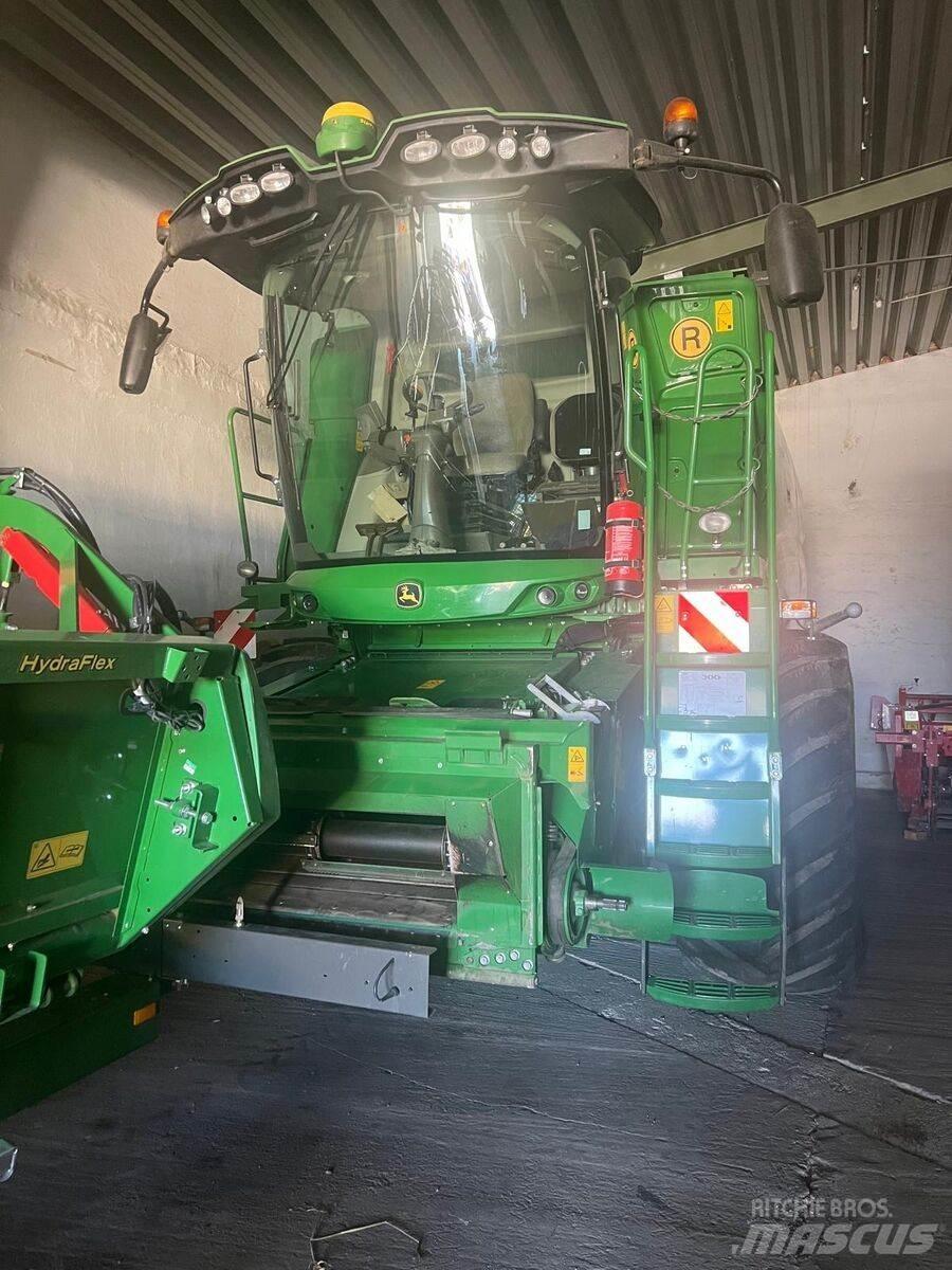 John Deere T550 Kombajni