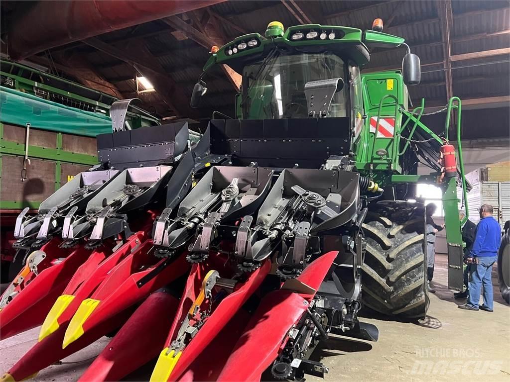 John Deere T670 Kombajni
