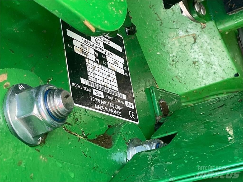 John Deere V451R Balirke (okrogle bale)