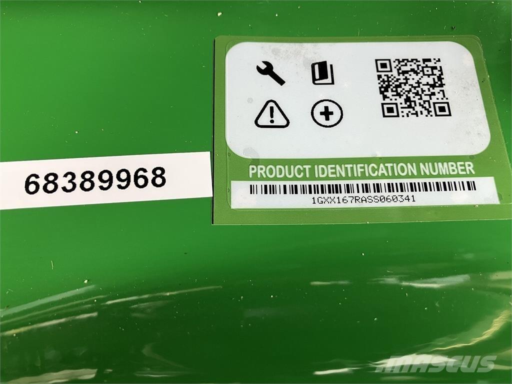 John Deere X 167R Nega okolice - drugo