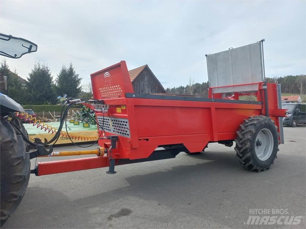 Jolmet N 250 Trosilniki gnoja