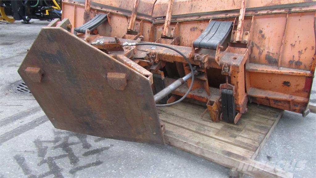 Kahlbacher DS 260 Snežne deske in plugi