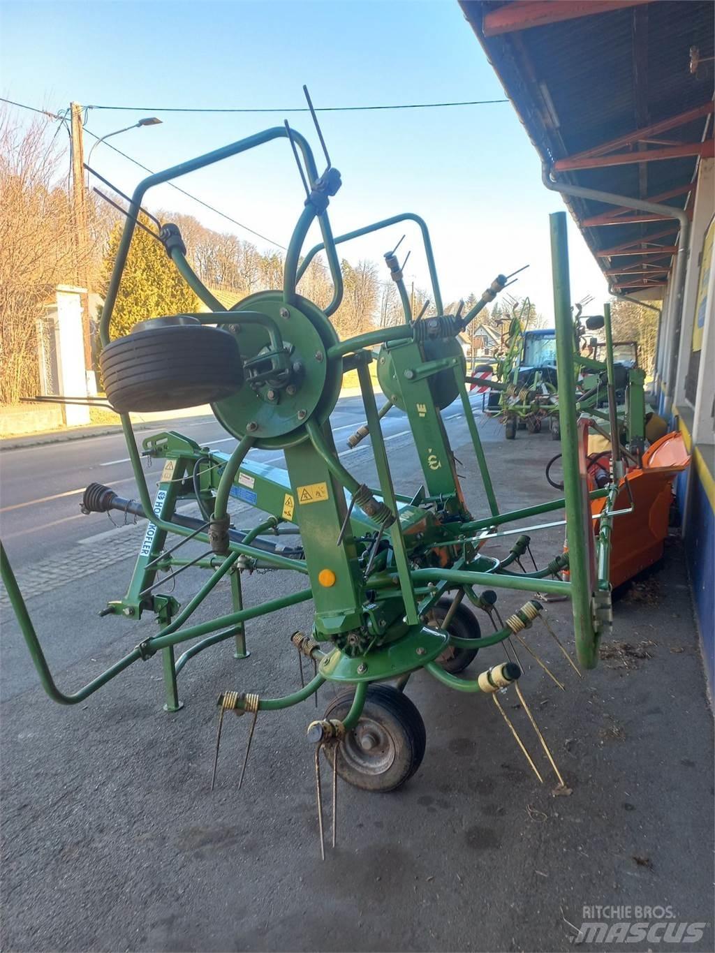 Krone KW 4.62 Obračalniki in zgrabljalniki