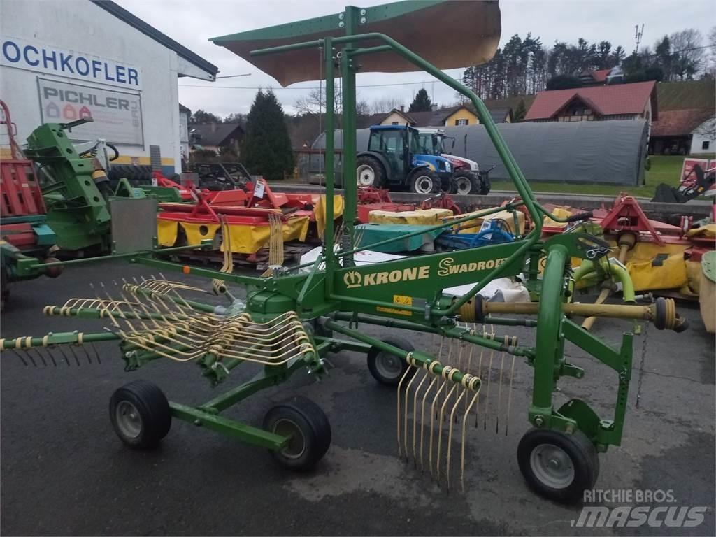 Krone Swadro 420 Zgrabljalniki