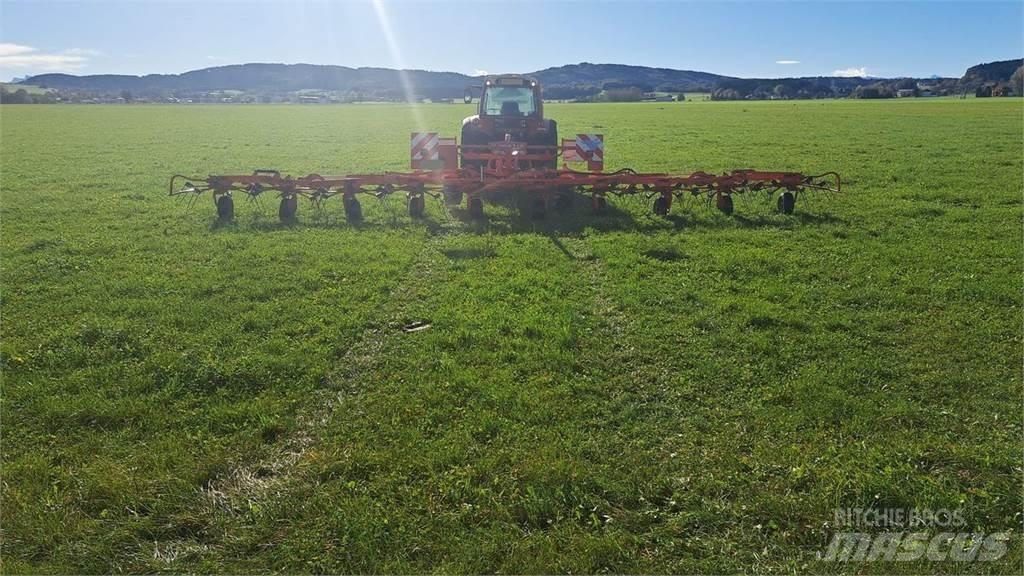 Kuhn GF 10802T Obračalniki in zgrabljalniki