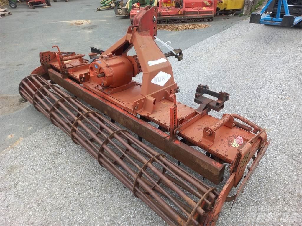 Kuhn HR 302 M Kolutne brane