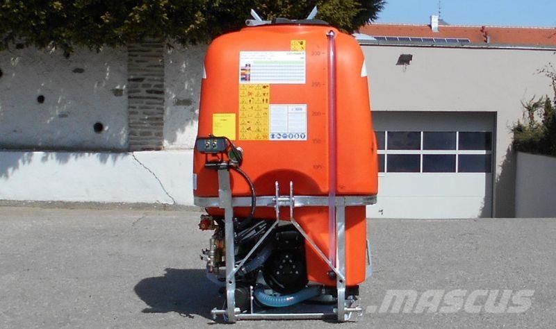 Lochmann APS 3/60 Q Vlečne škropilnice