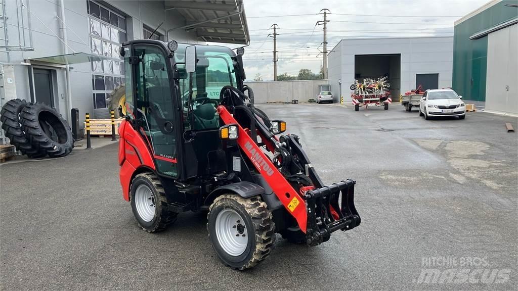 Manitou MLA 2-25 H Čelni nakladalci in kopači