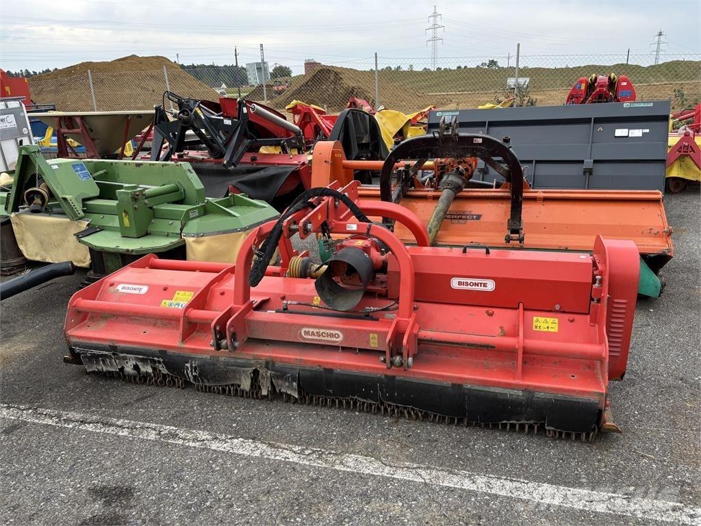 Maschio Bisonte 280 Kosilnice za pašnike