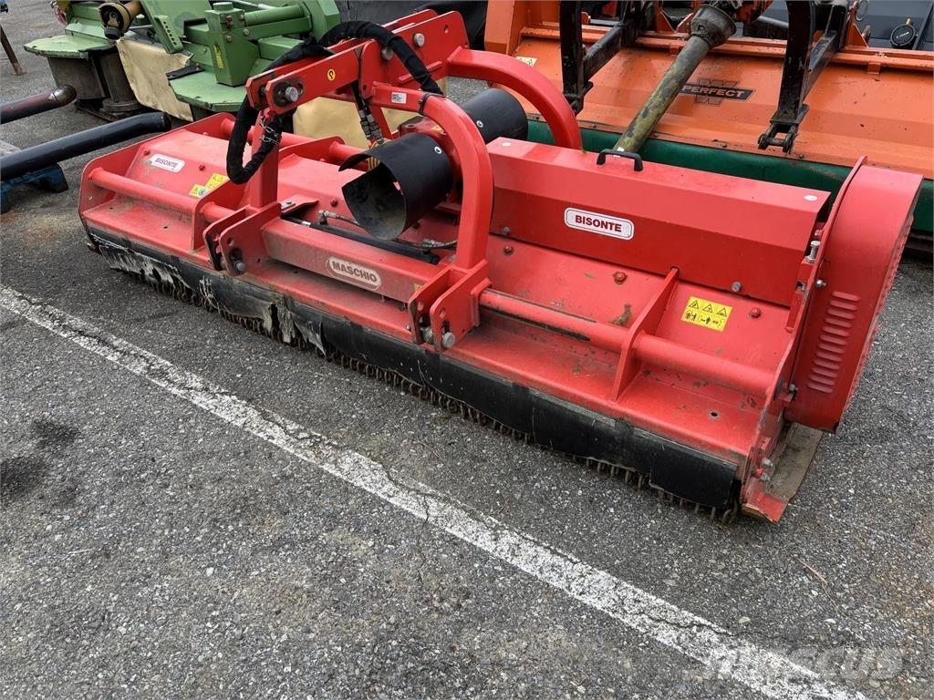 Maschio Bisonte 280 Kosilnice za pašnike