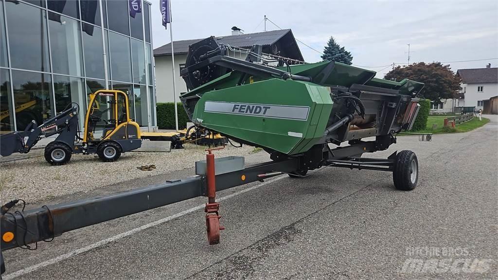 Massey Ferguson 550 Dodatna oprema za kombajne