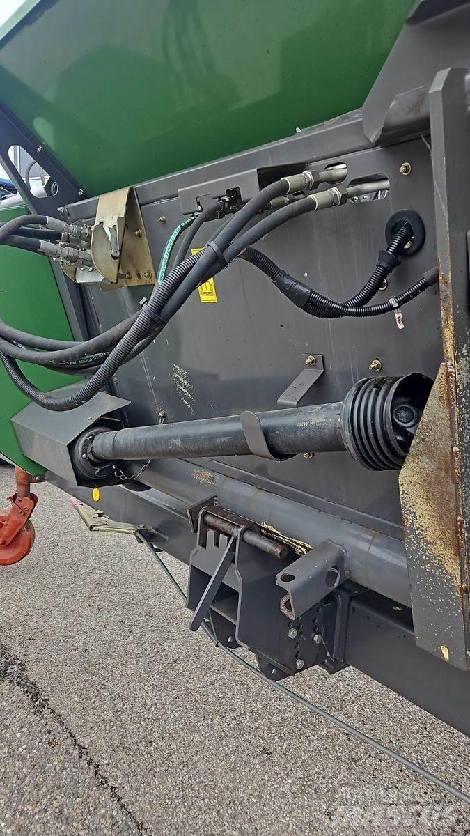 Massey Ferguson 550 Dodatna oprema za kombajne