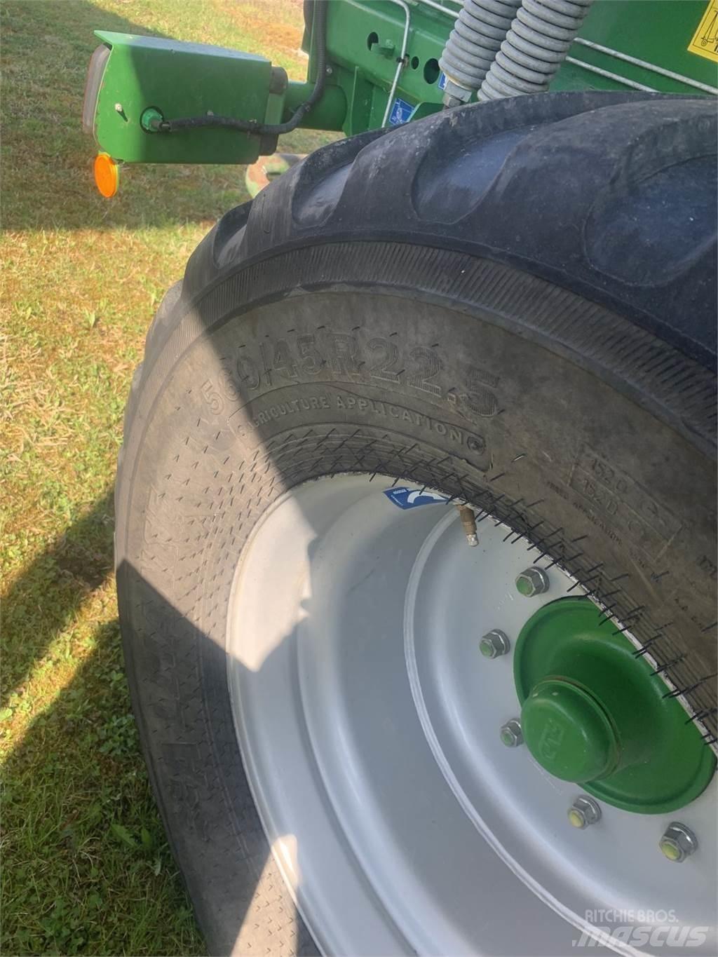 McHale V6750 Balirke (okrogle bale)