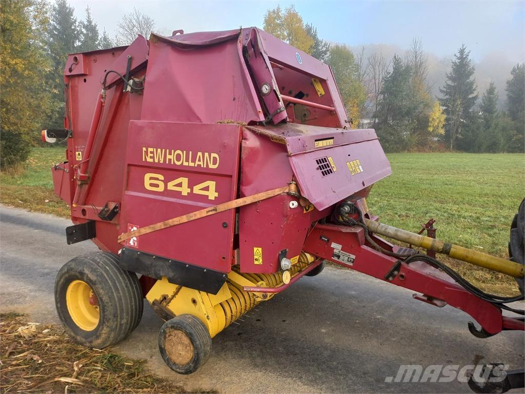 New Holland 644 Balirke (okrogle bale)