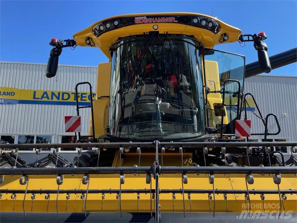 New Holland CX 7.90 Kombajni