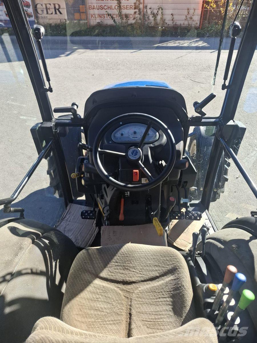 New Holland T3040 Traktorji