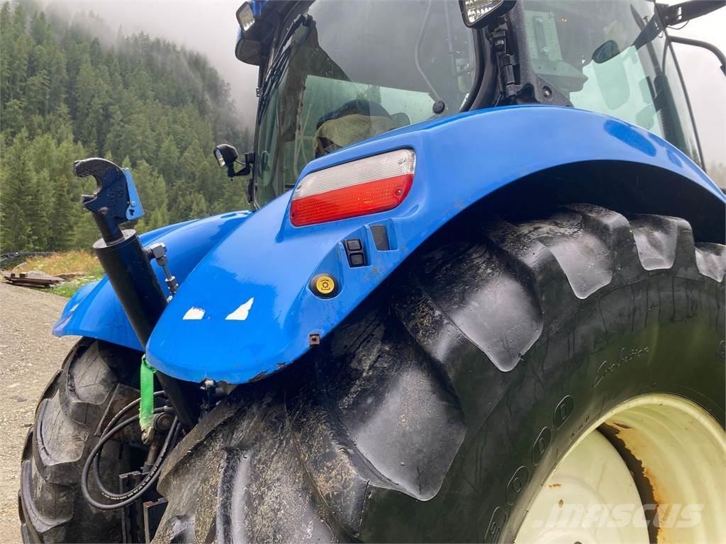 New Holland T7040 Traktorji