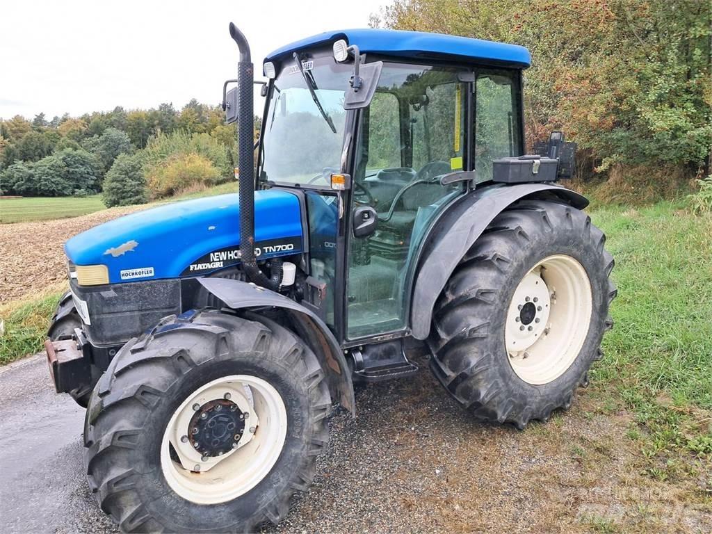 New Holland TN-D 70 Traktorji