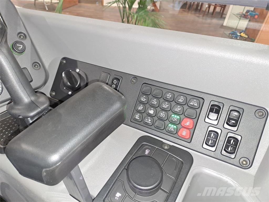 New Holland W 80 C Kolesni nakladalci