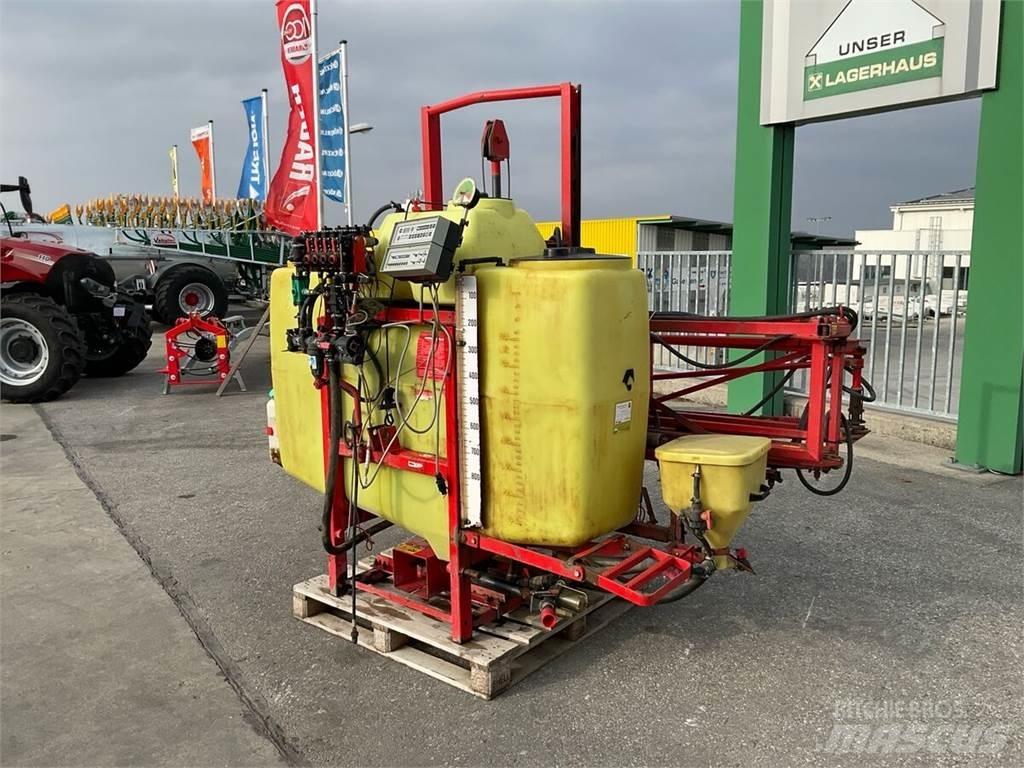Rau Spridomat DS 8 Vlečne škropilnice