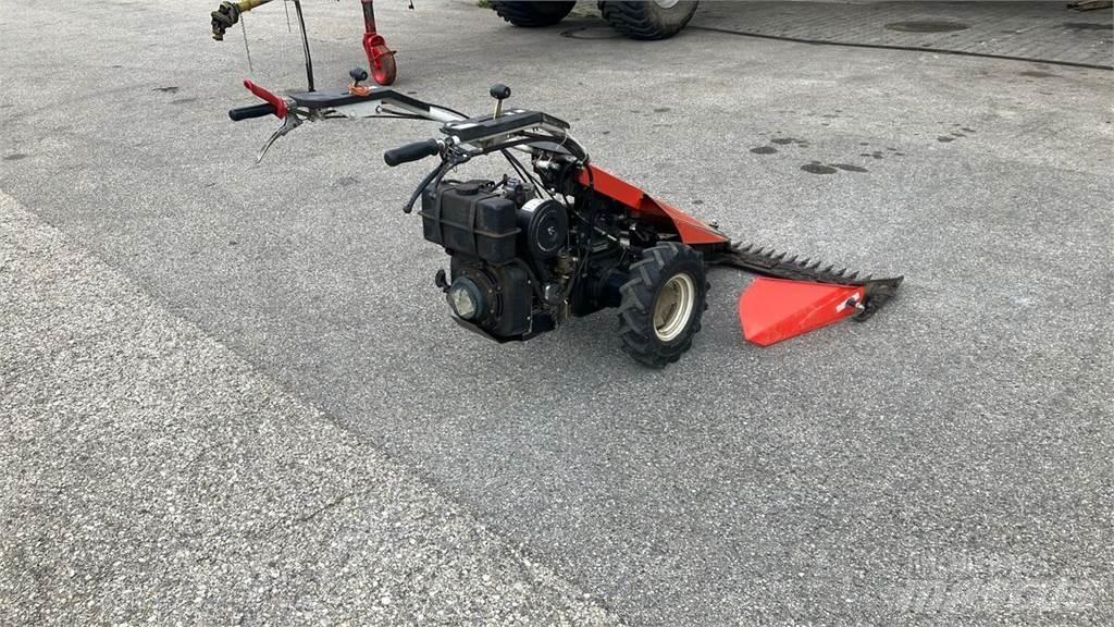 Reform 216 S Vrtni traktor kosilnice