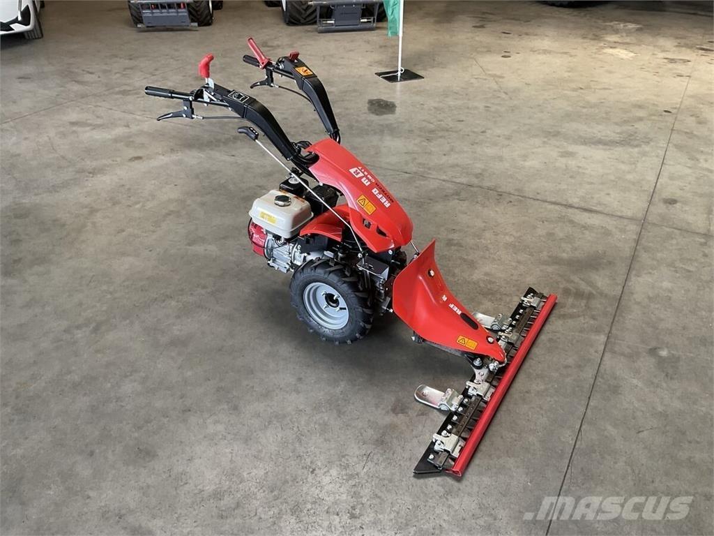 Reform CM 817 Vrtni traktor kosilnice